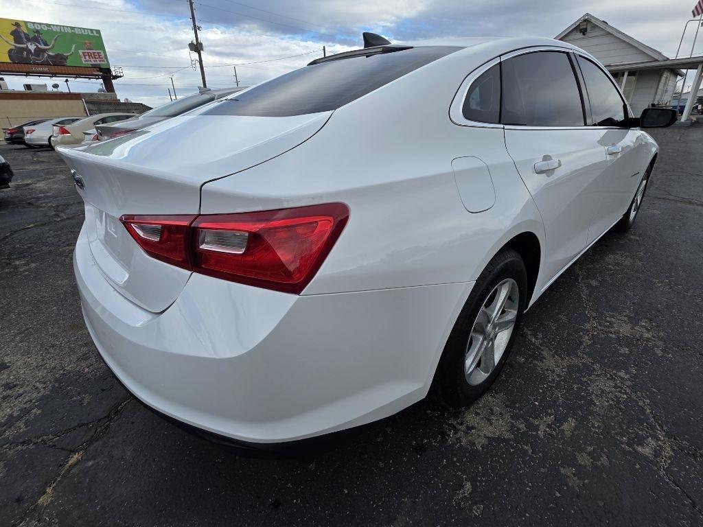 Chevrolet Malibu  2020