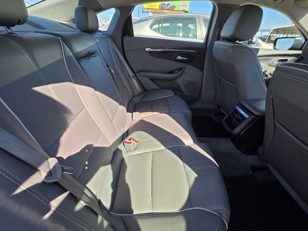 Chevrolet Impala  2015