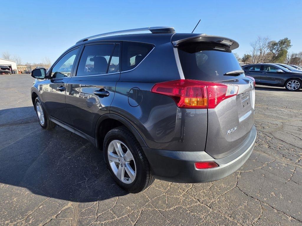 Toyota RAV4  2013
