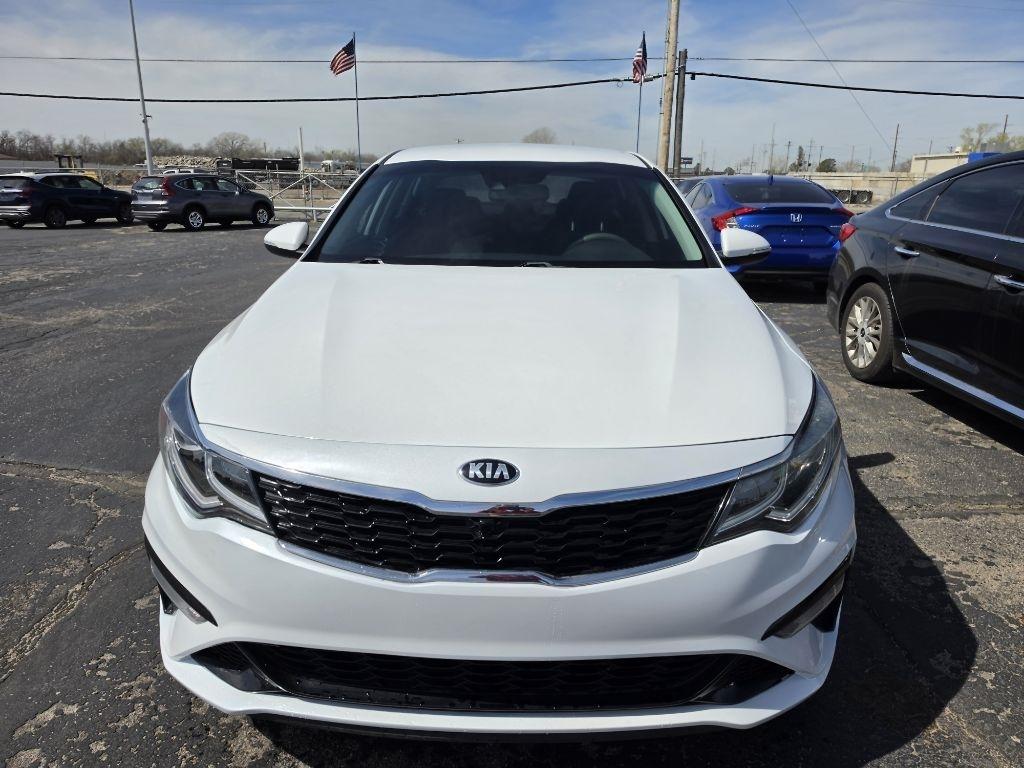 Kia Optima  2020