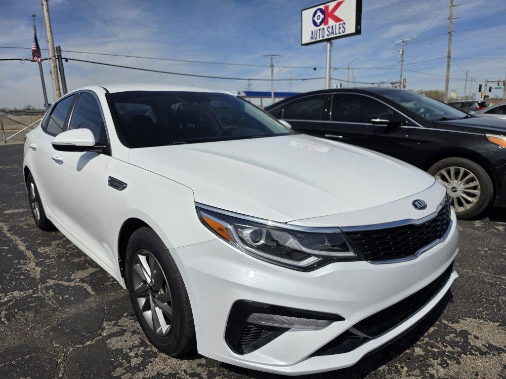 Kia Optima  2020