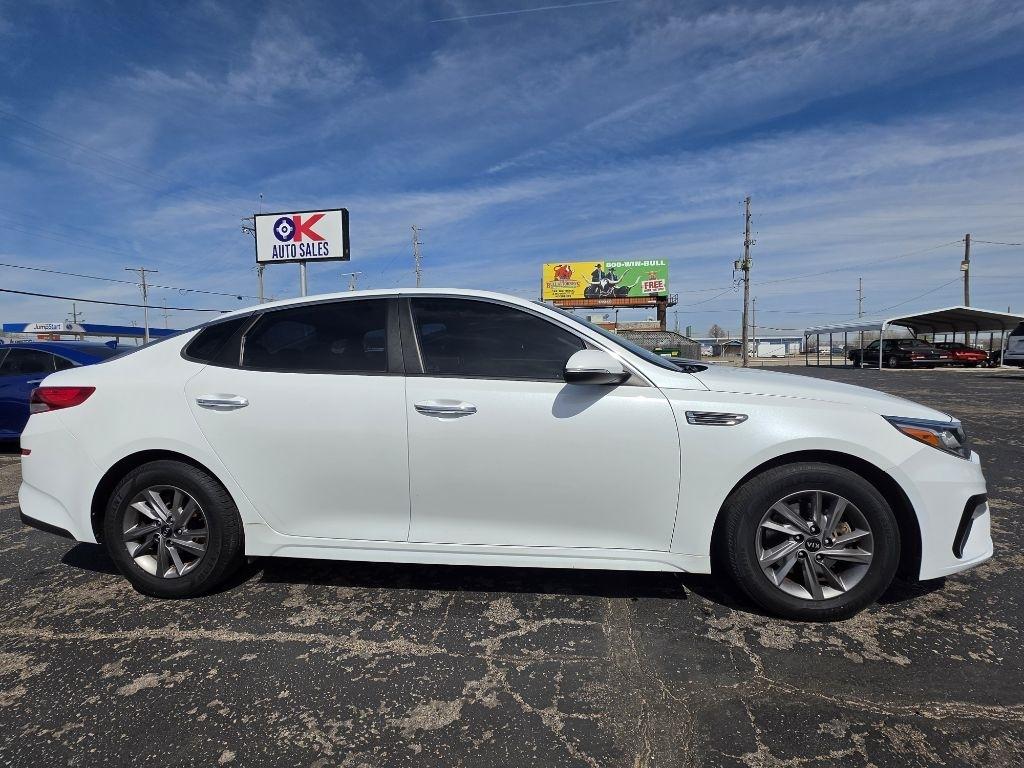 Kia Optima  2020