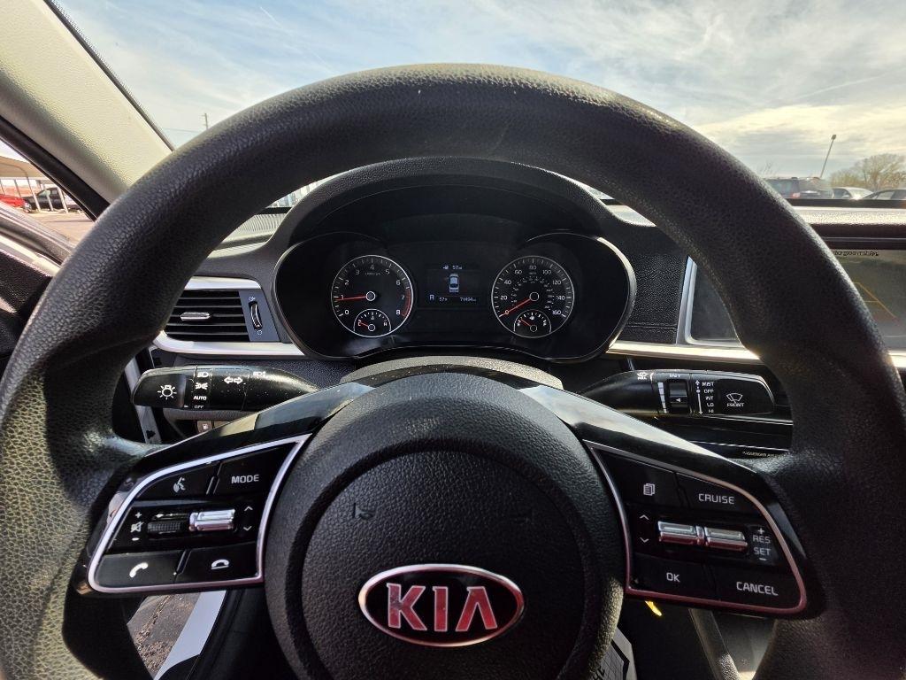 Kia Optima  2020