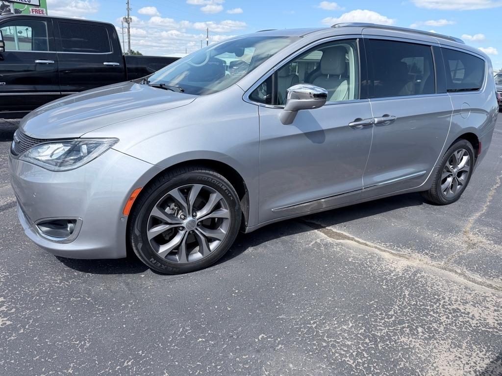 Chrysler Pacifica  2018
