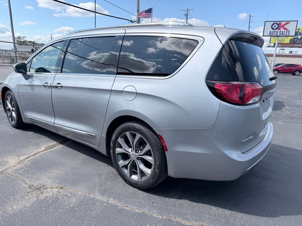 Chrysler Pacifica  2018