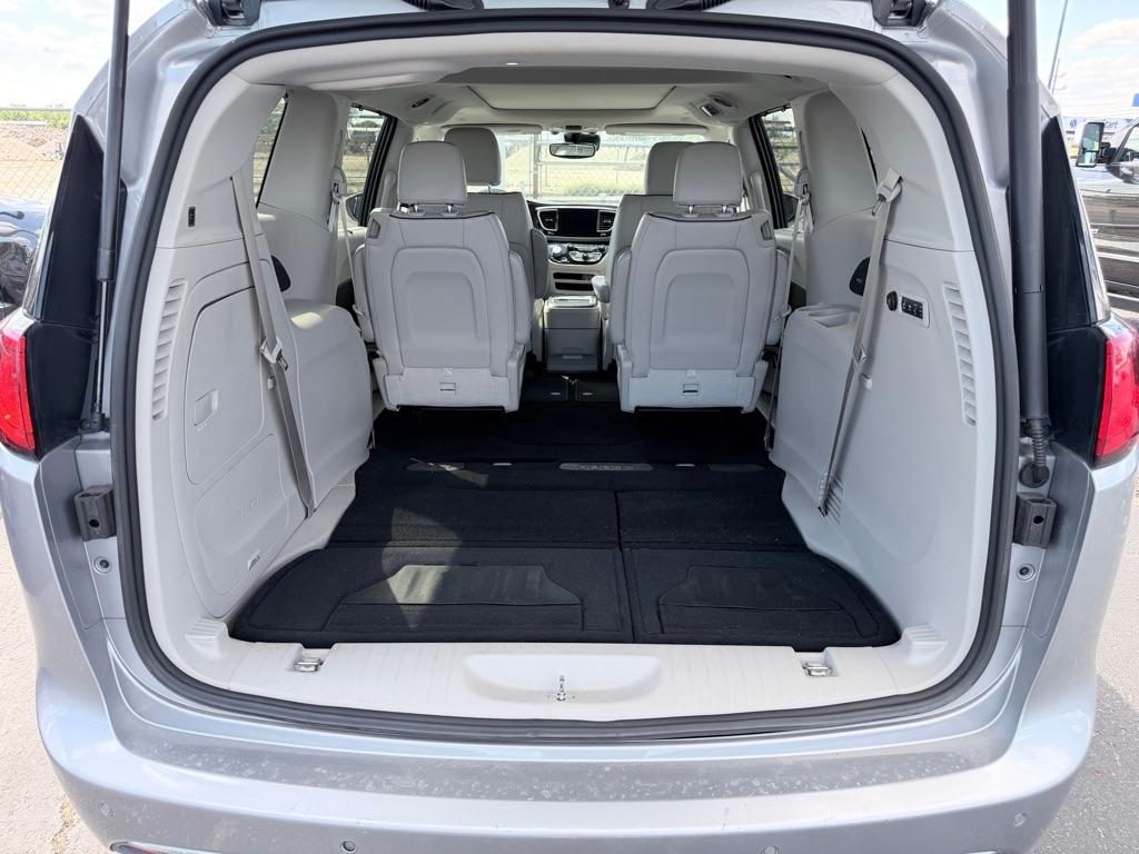 Chrysler Pacifica  2018