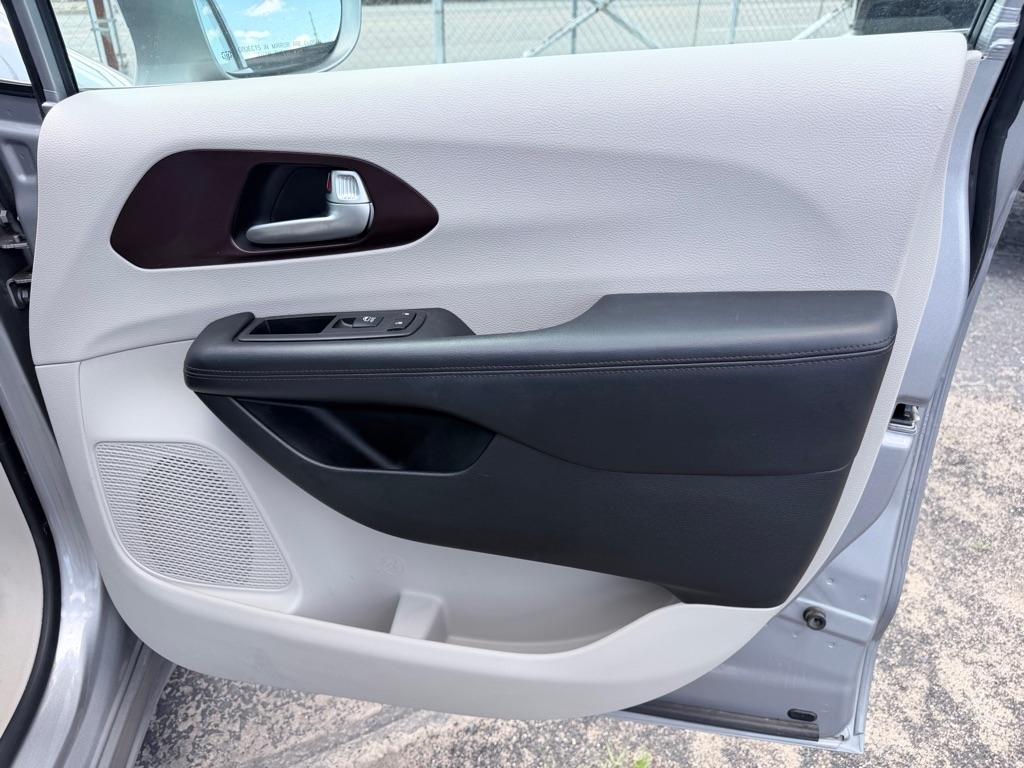 Chrysler Pacifica  2018