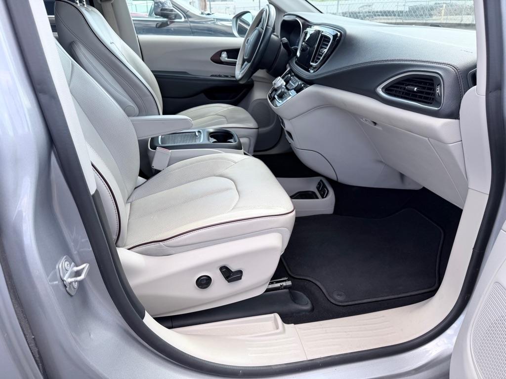 Chrysler Pacifica  2018
