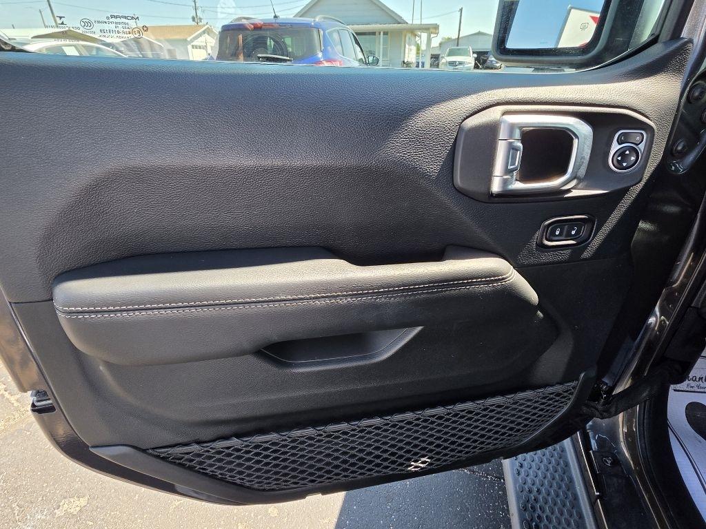 Jeep Wrangler  2018