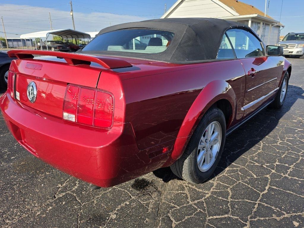 Ford Mustang  2008