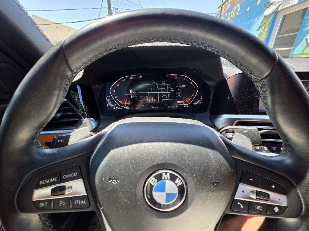 BMW 3-Series  2021