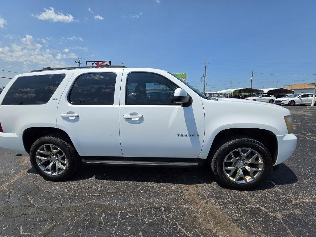 Chevrolet Tahoe  2007