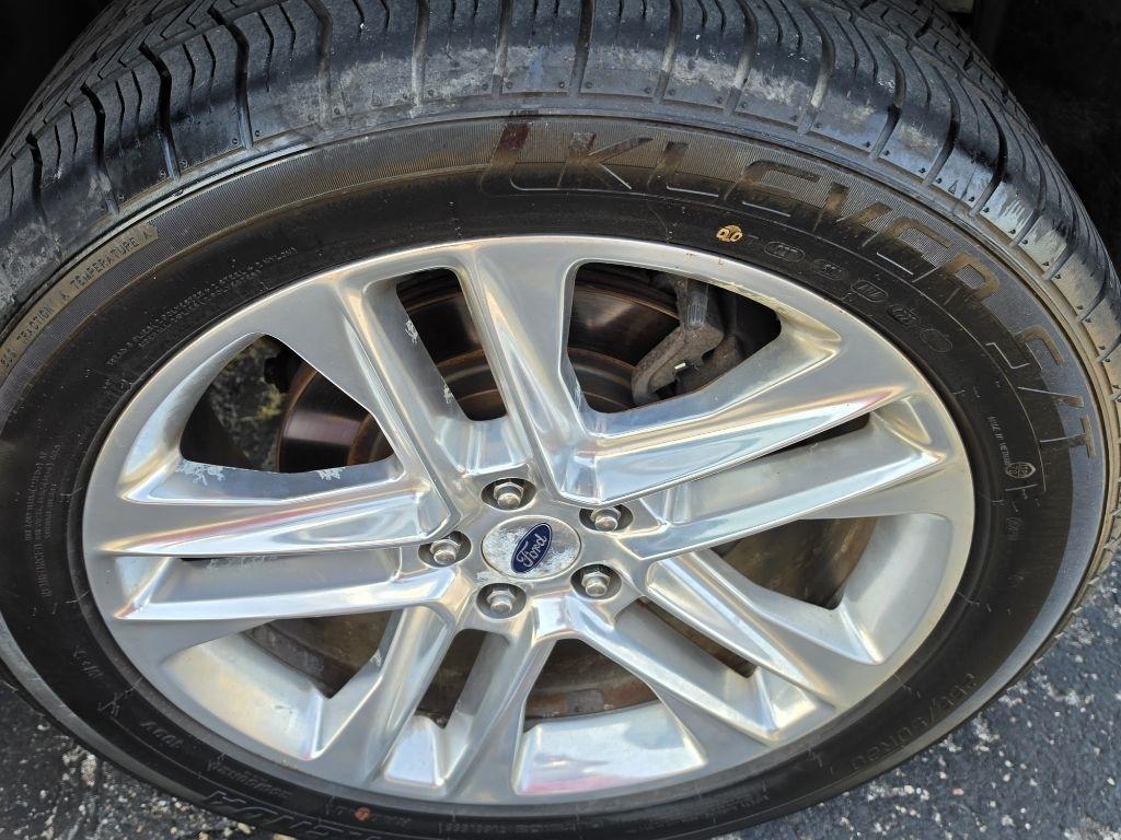 Ford Explorer  2016