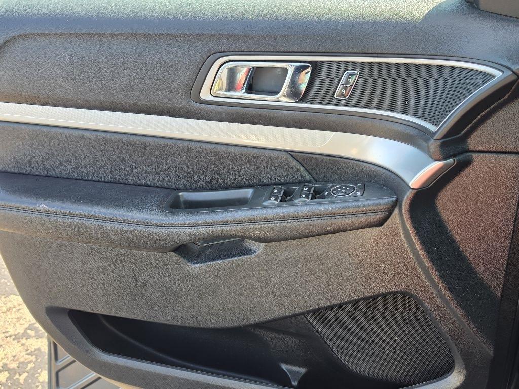 Ford Explorer  2016