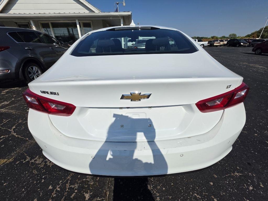Chevrolet Malibu  2024