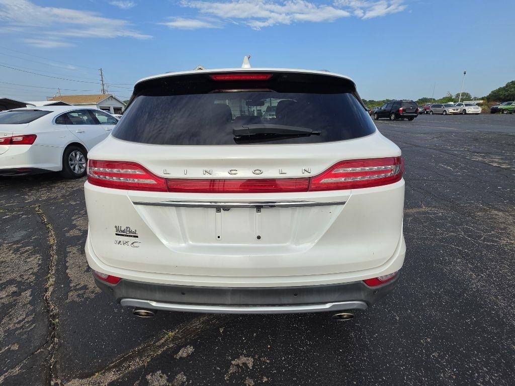 Lincoln MKC  2019