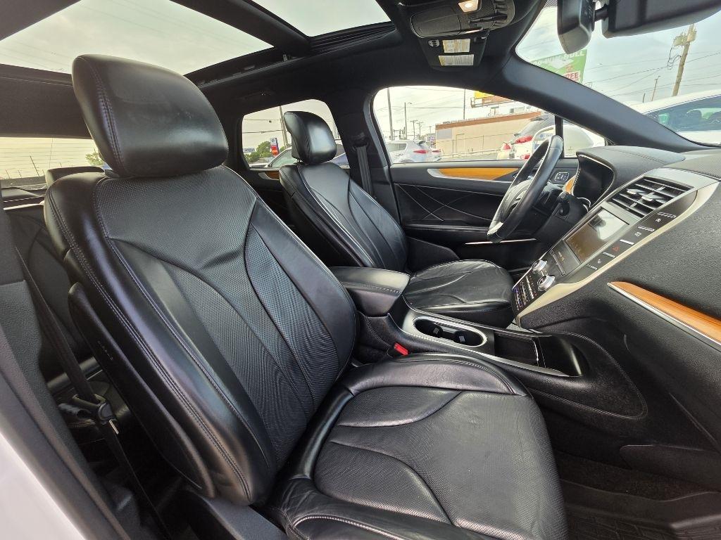 Lincoln MKC  2019