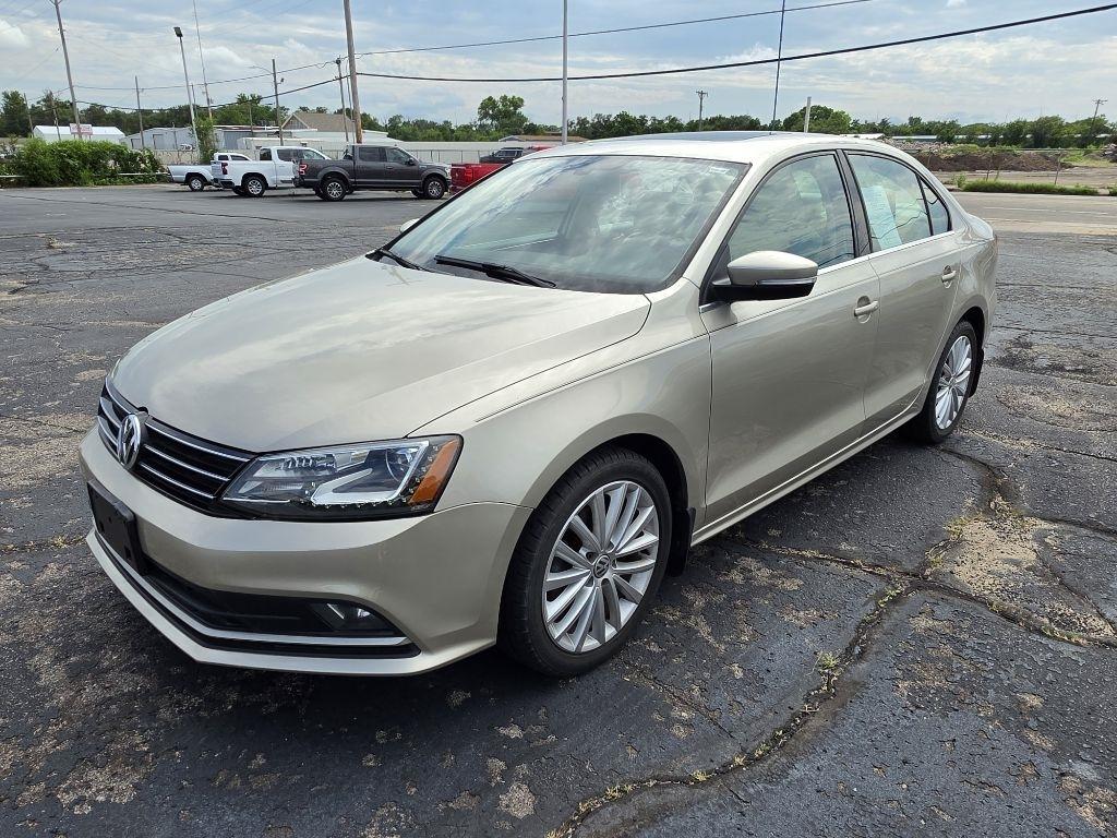 Volkswagen Jetta  2016