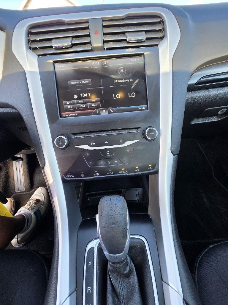 Ford Fusion  2013