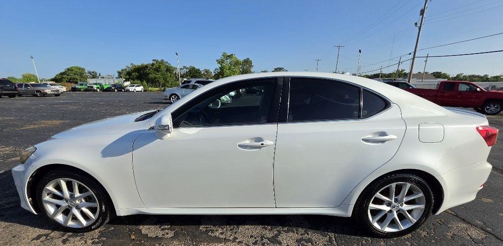 Lexus IS  2012