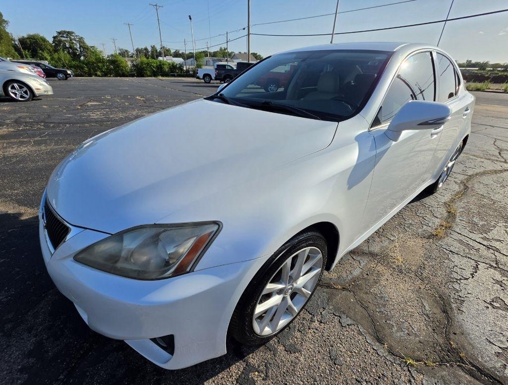 Lexus IS  2012