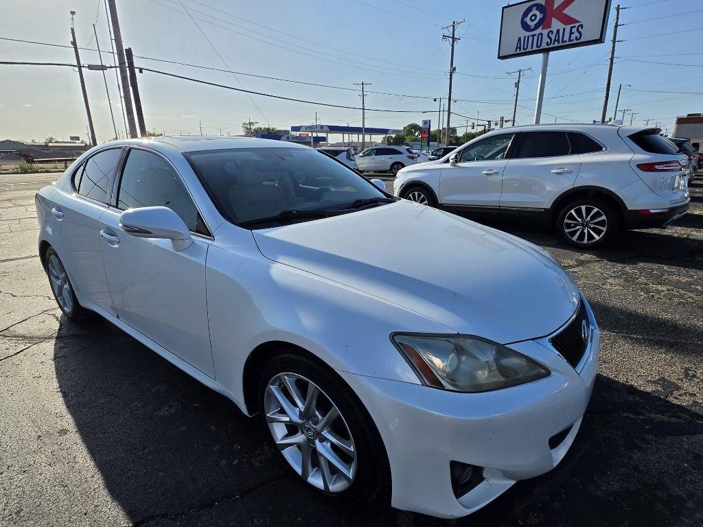 Lexus IS  2012