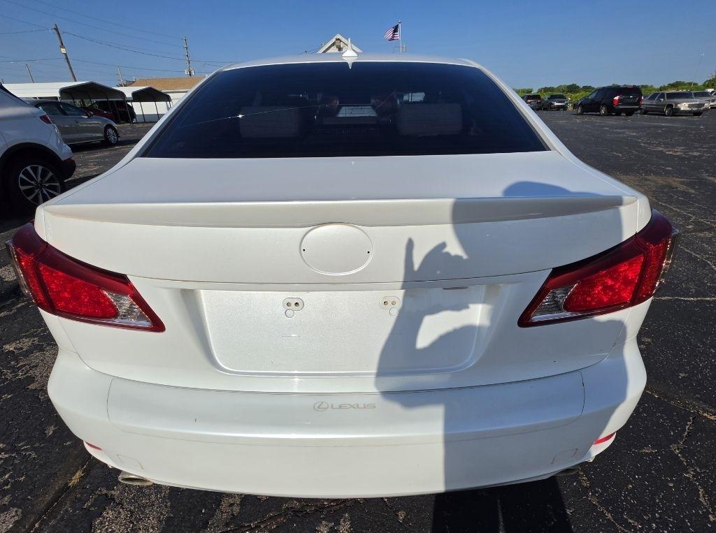 Lexus IS  2012