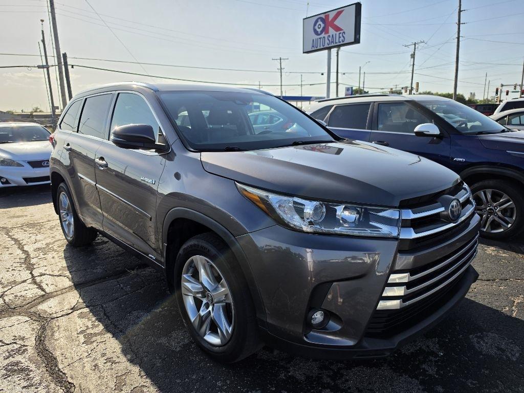 Toyota Highlander Hybrid  2019