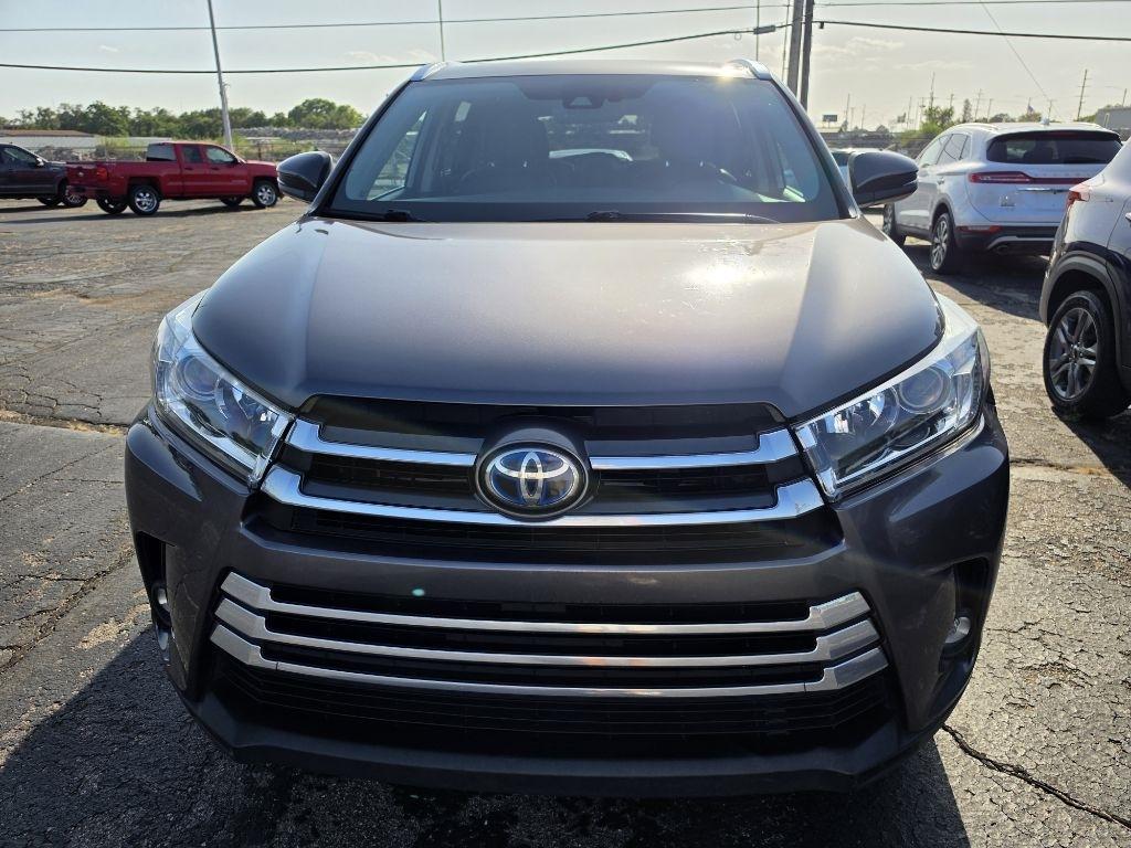 Toyota Highlander Hybrid  2019
