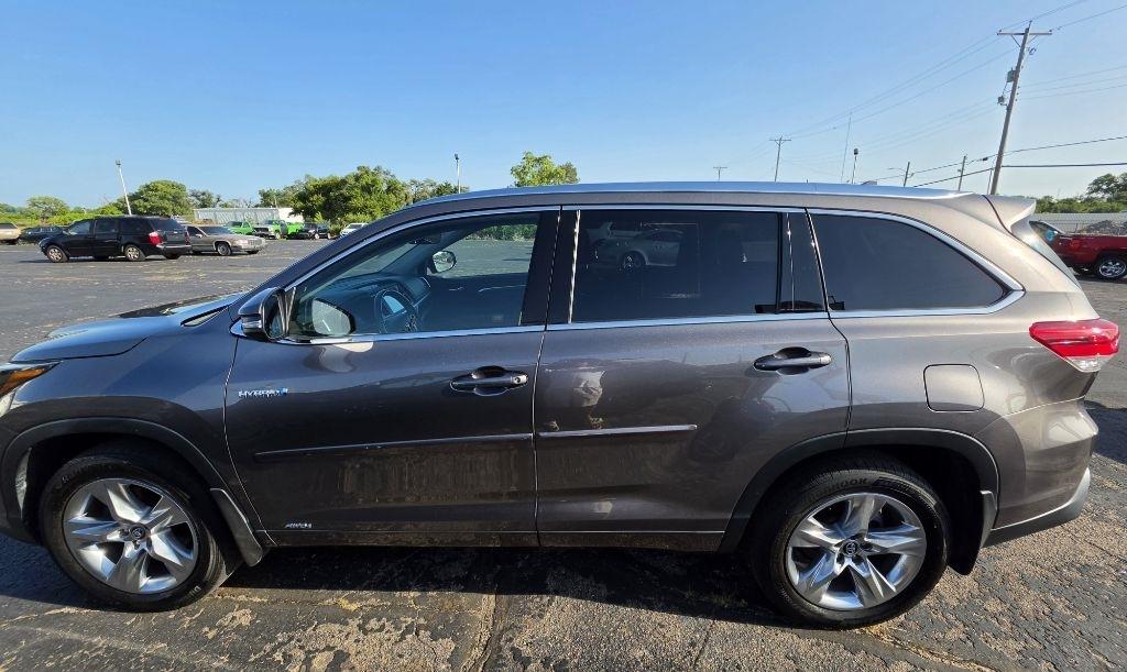 Toyota Highlander Hybrid  2019