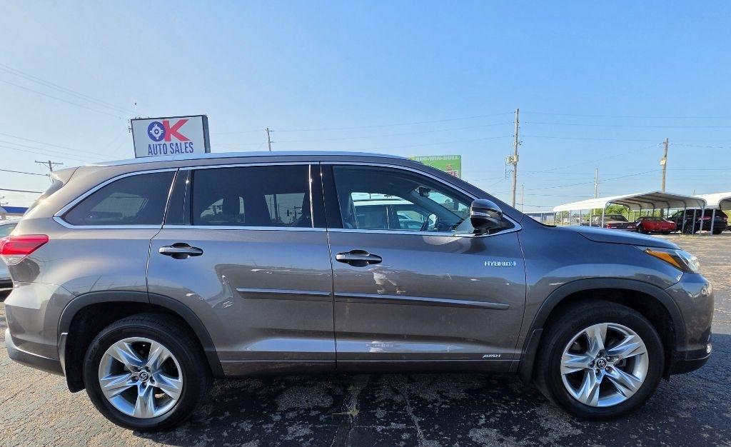Toyota Highlander Hybrid  2019