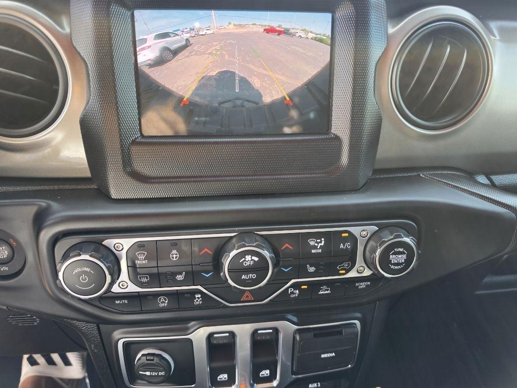 Jeep Wrangler  2021