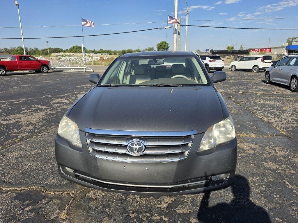 Toyota Avalon  2007