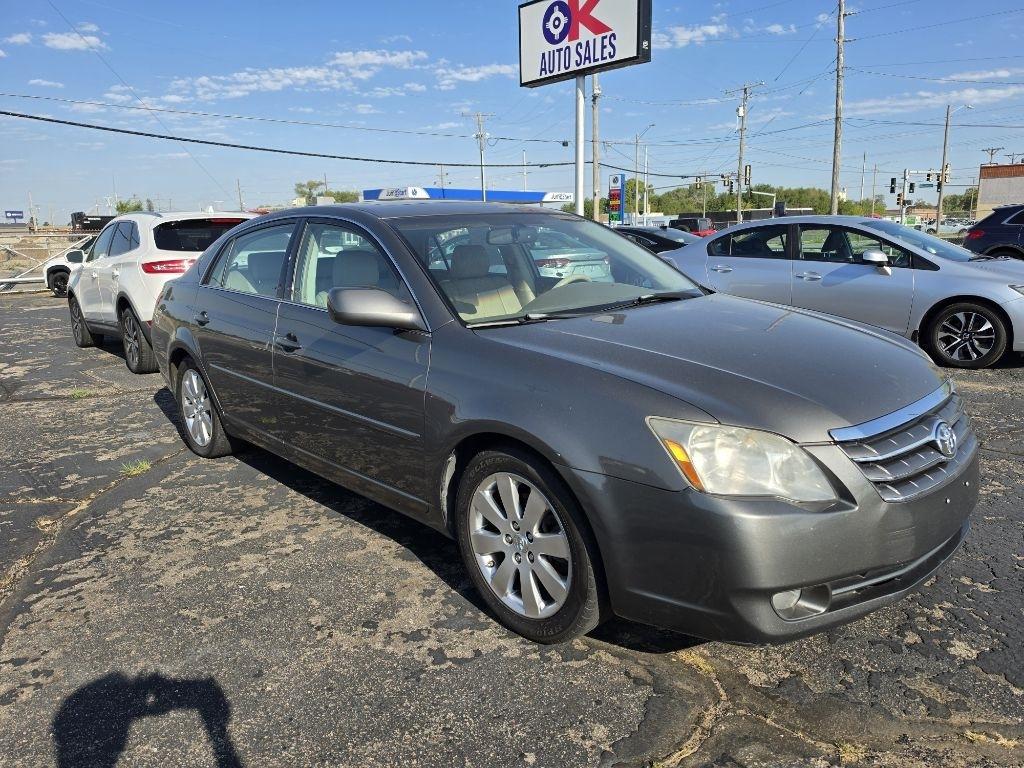 Toyota Avalon  2007