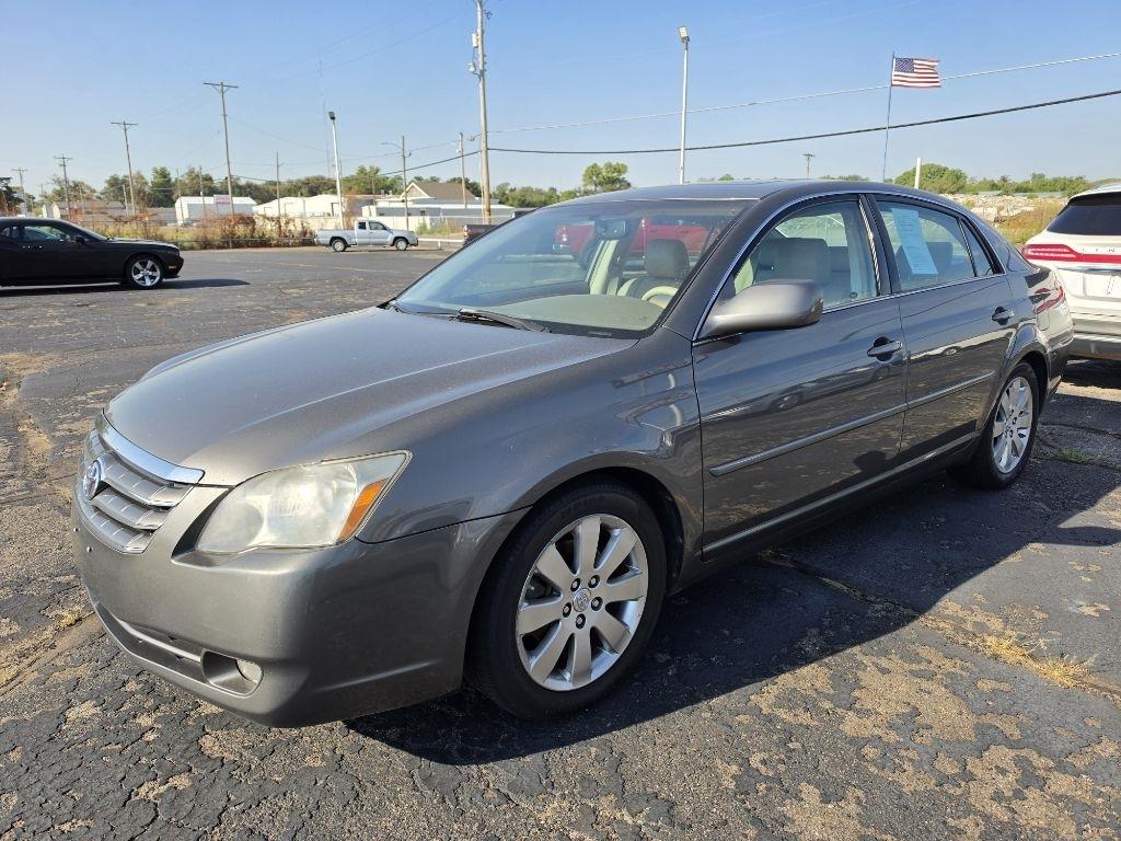 Toyota Avalon  2007