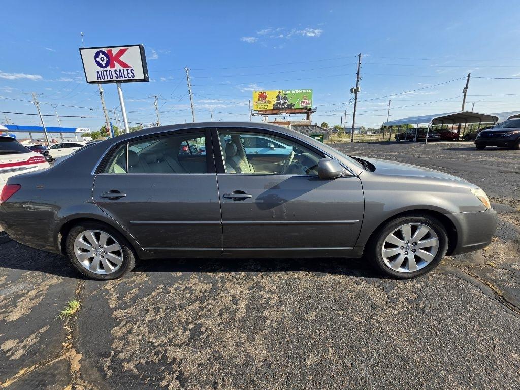 Toyota Avalon  2007