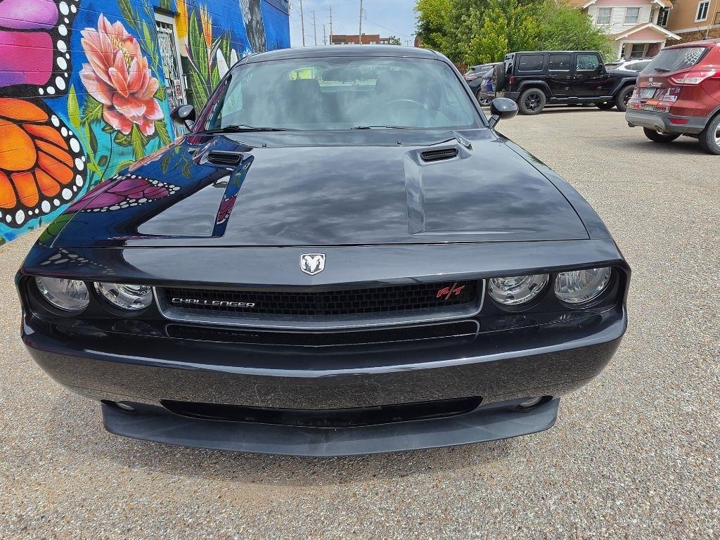 Dodge Challenger  2010