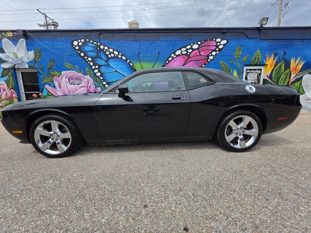 Dodge Challenger  2010