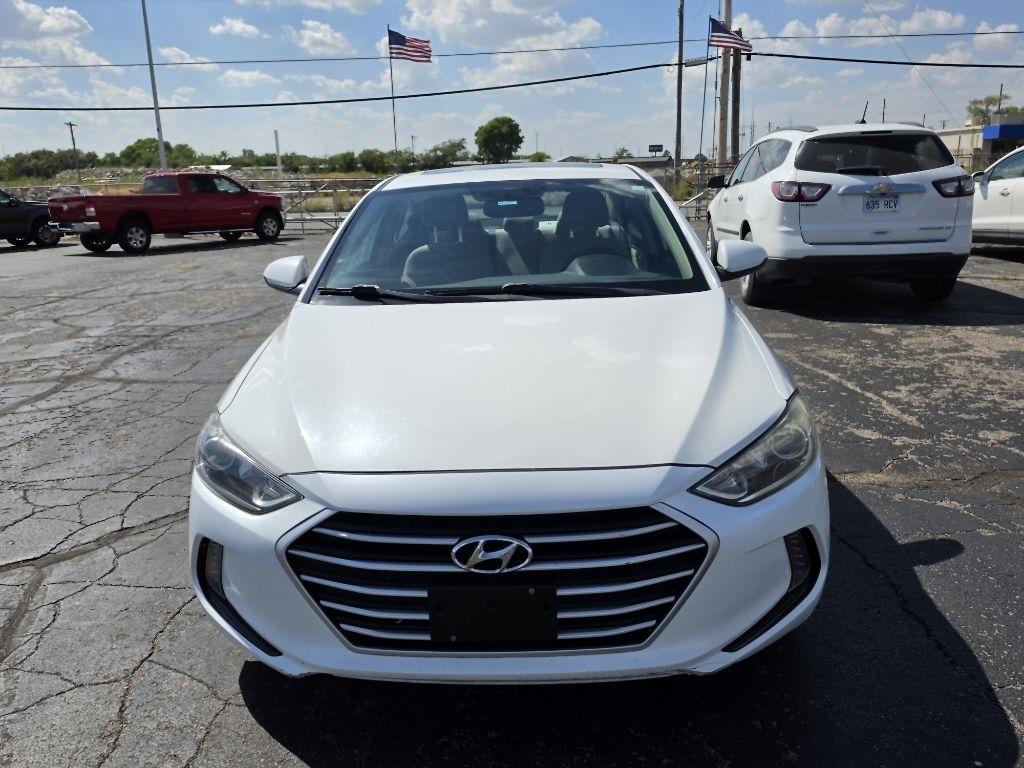 Hyundai Elantra  2017