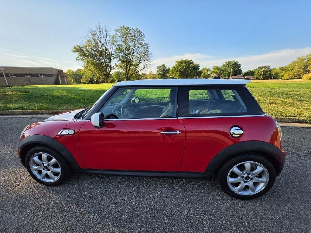 MINI Cooper  2010