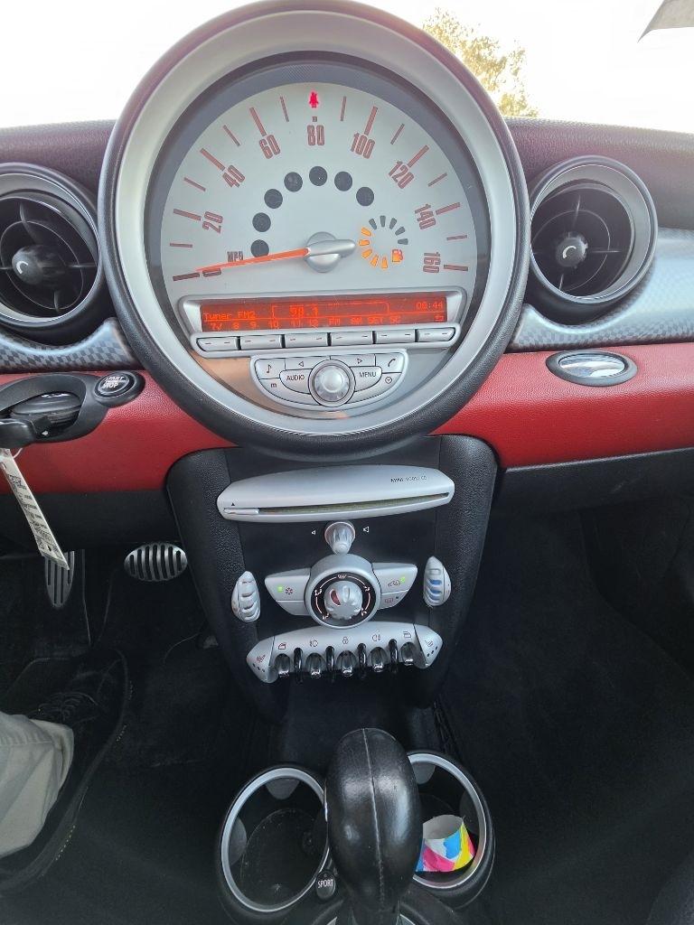MINI Cooper  2010