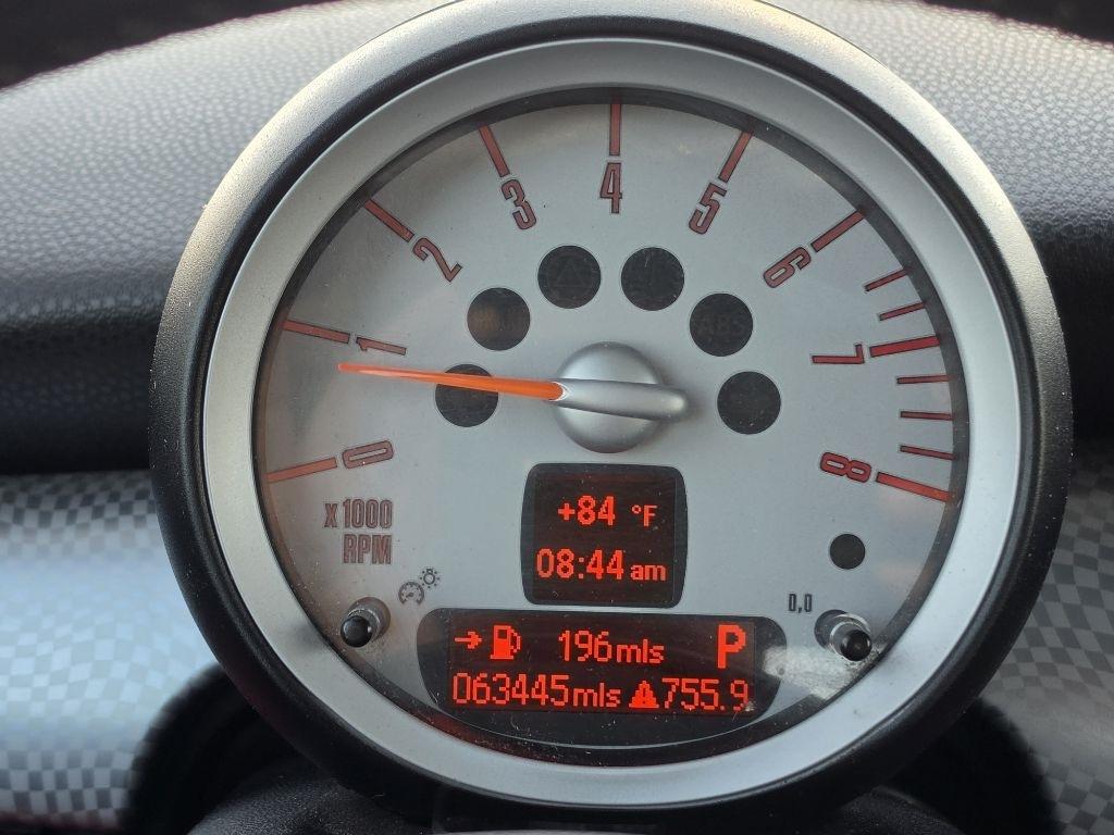 MINI Cooper  2010