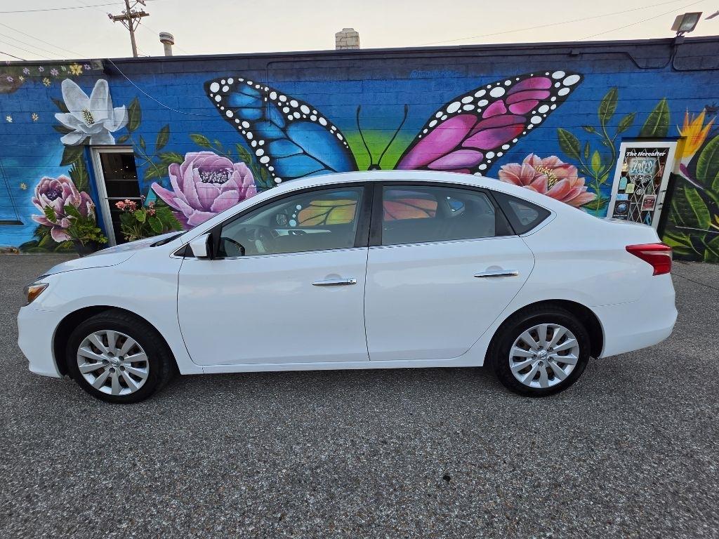 Nissan Sentra  2018