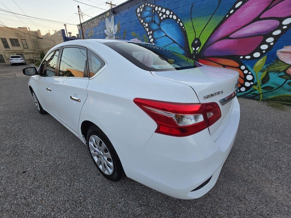 Nissan Sentra  2018