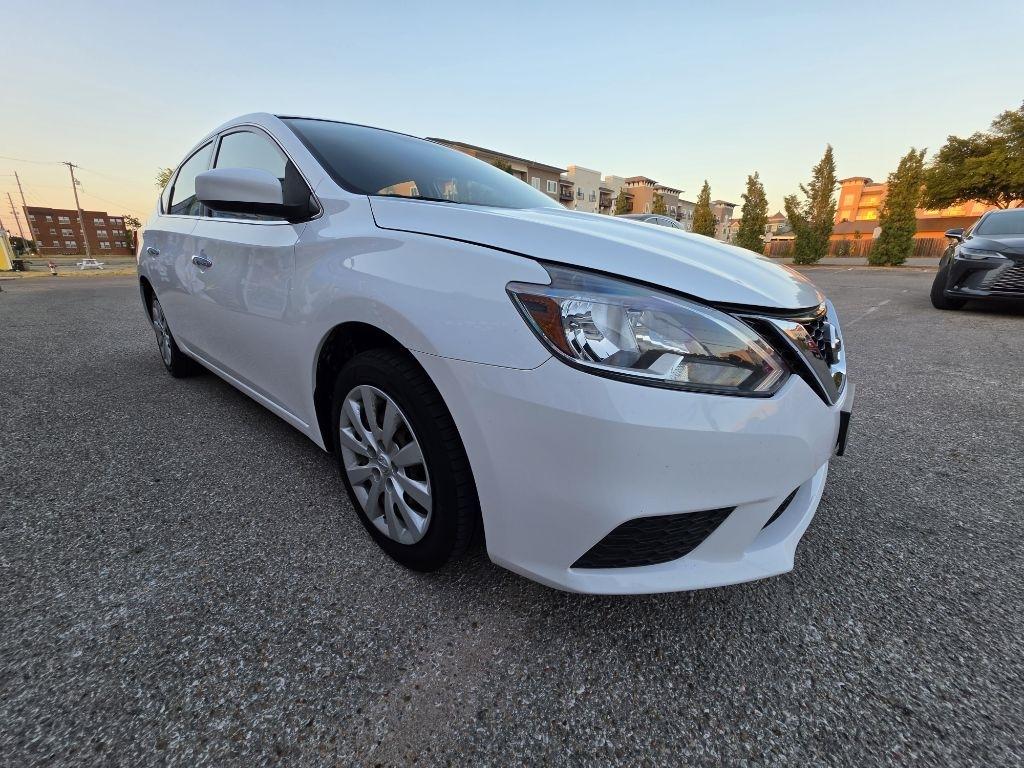 Nissan Sentra  2018