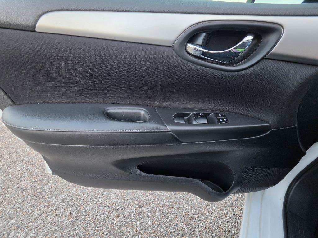 Nissan Sentra  2018