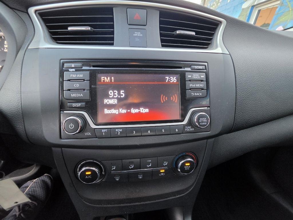 Nissan Sentra  2018