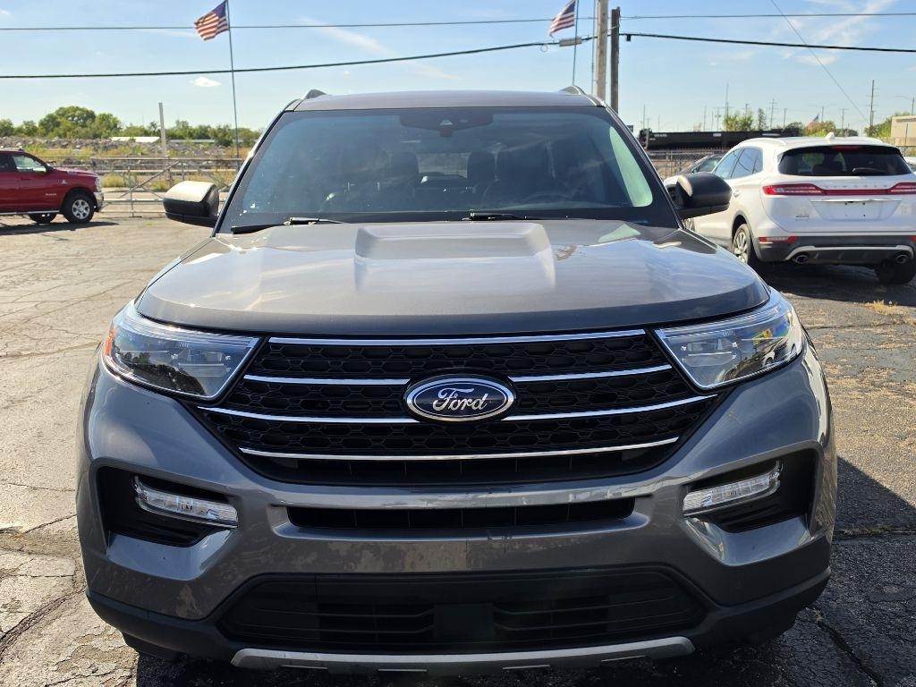 Ford Explorer photo 5