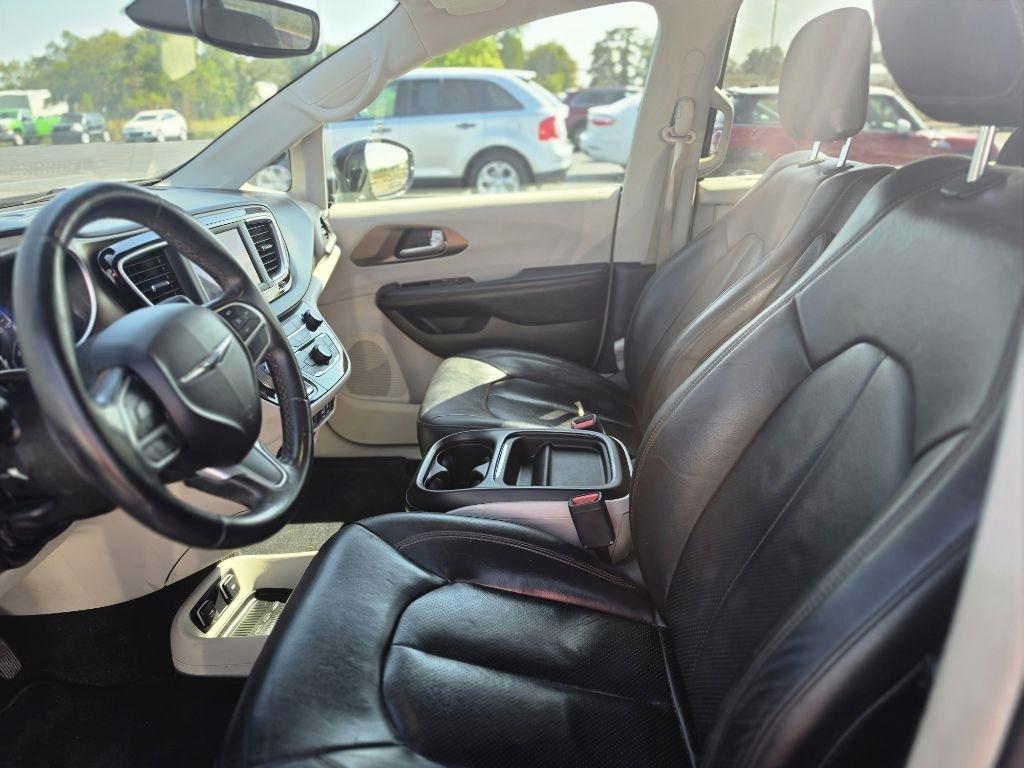Chrysler Pacifica  2018