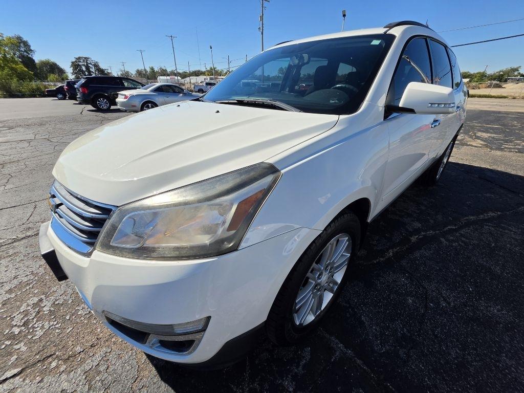 Chevrolet Traverse photo 8